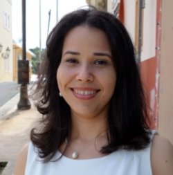 Reyna Martinez-DeLuna